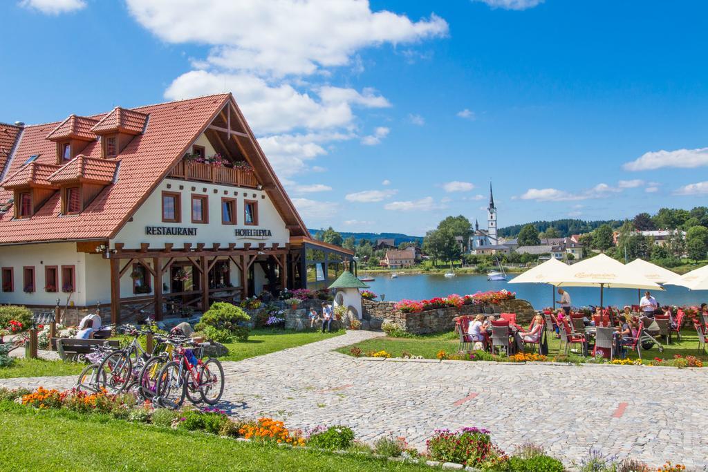 Hotel Leyla Frymburk Exterior foto